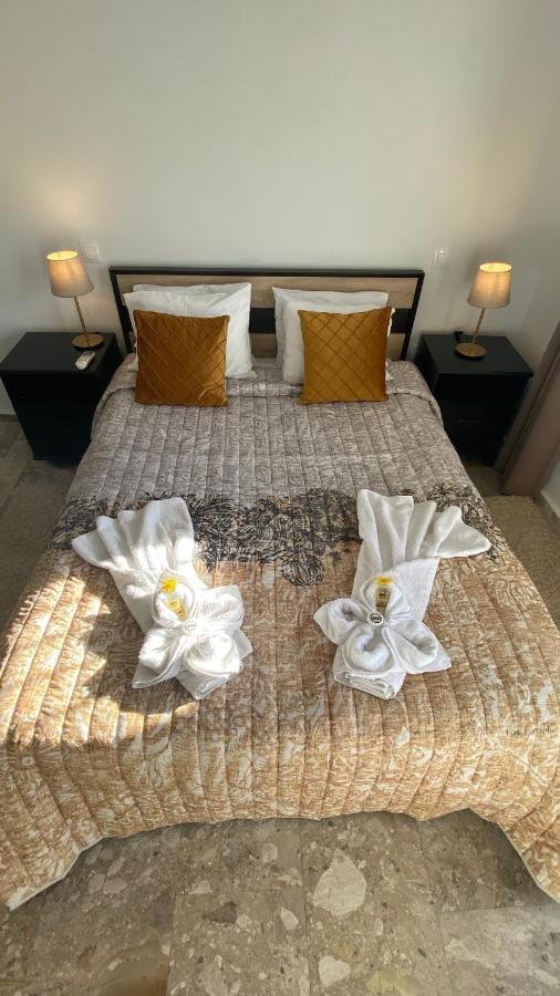 Patras Golden Suite מראה חיצוני תמונה