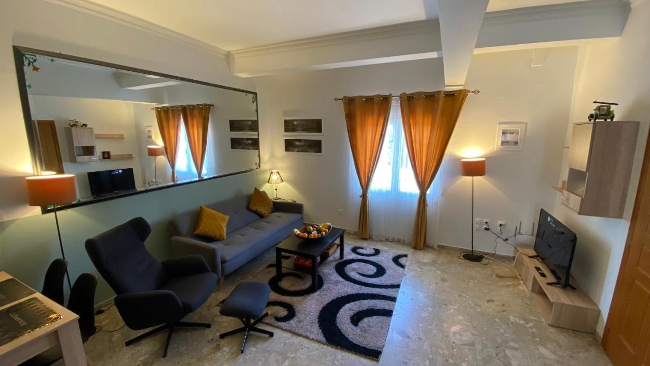 Patras Golden Suite מראה חיצוני תמונה