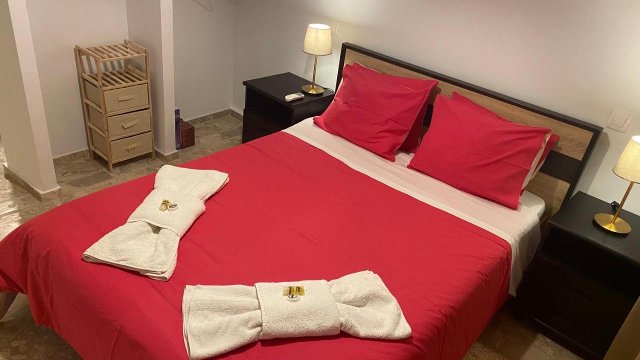 Patras Golden Suite מראה חיצוני תמונה