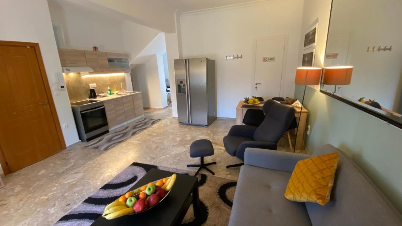 Patras Golden Suite מראה חיצוני תמונה