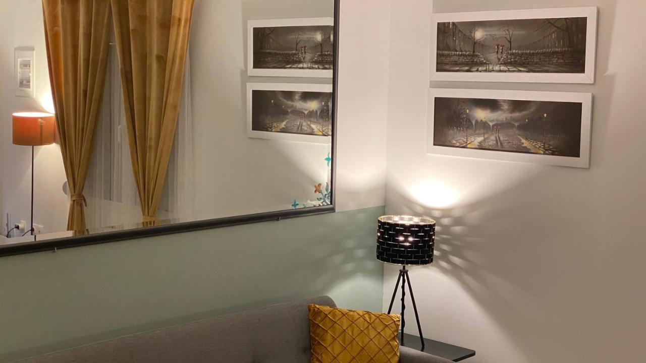 Patras Golden Suite מראה חיצוני תמונה